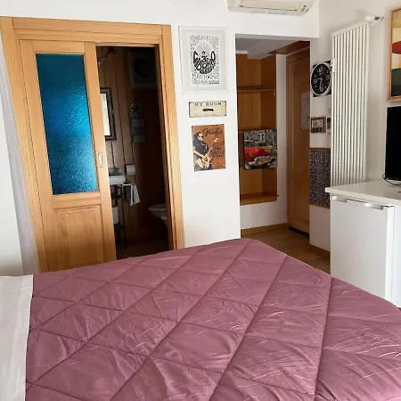 Garbatella Apartment Rom